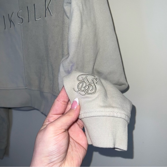 SikSilk Cropped Sweatshirt Greige Colorblock Logo Pullover US 6 - Picture 5 of 11
